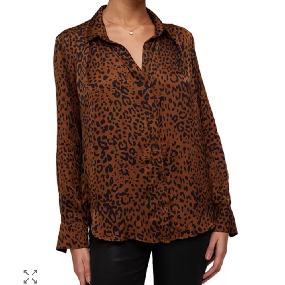 BELLA DAHL - Satin Leopard Pleated Button Down Shirt Brown Spots Print